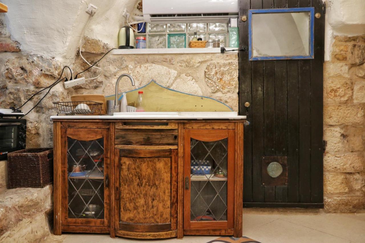 Sweet 'En Kerem View Bed & Breakfast Yerusalem Bagian luar foto