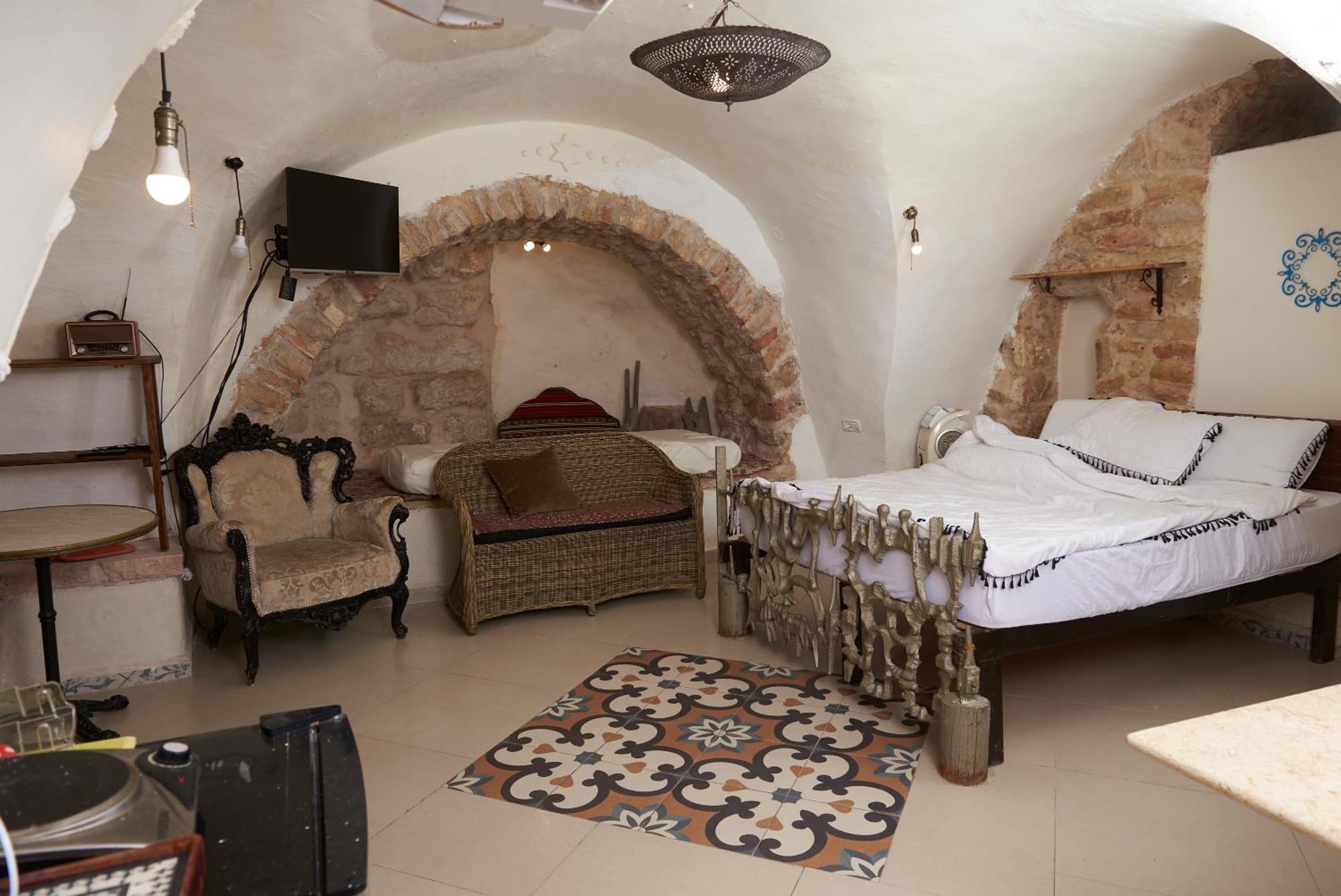 Sweet 'En Kerem View Bed & Breakfast Yerusalem Bagian luar foto